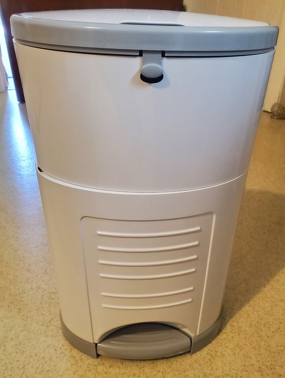 Plastic Diaper Pail with Gray Accents -with Box Of Refill Bags